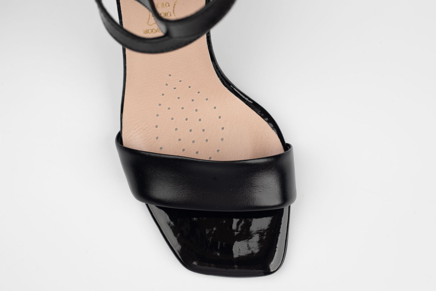 Sandale damă piele naturală SALA 20636 Negru (toc 9 cm)