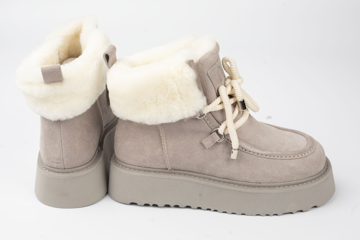 Women's boots made of genuine suede leather ANNA VIOTI 37393 Grey vel