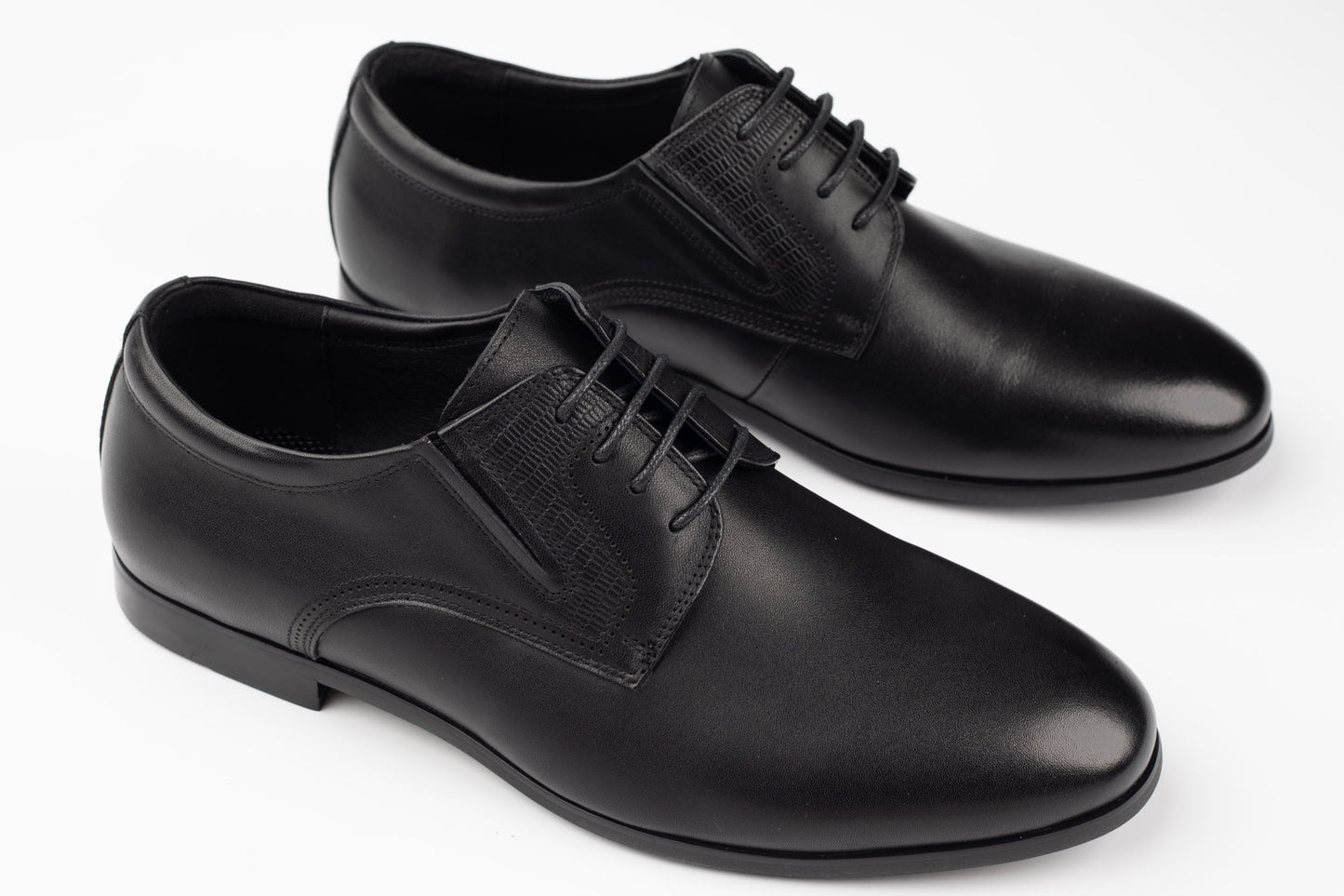 Pantofi bărbați piele naturală JOHAN 8209 Negru
