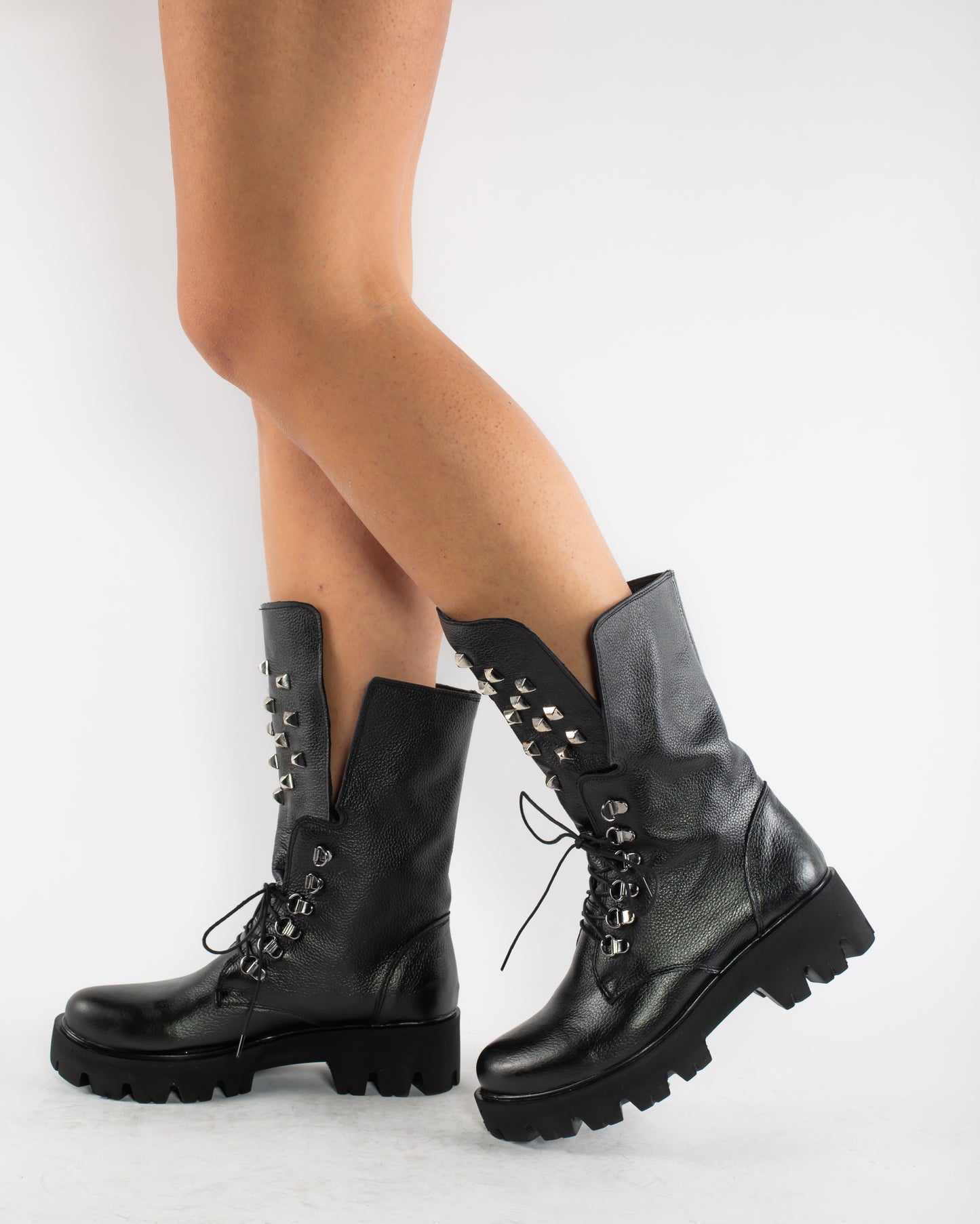 Women's casual boots, natural leather 1085, black box