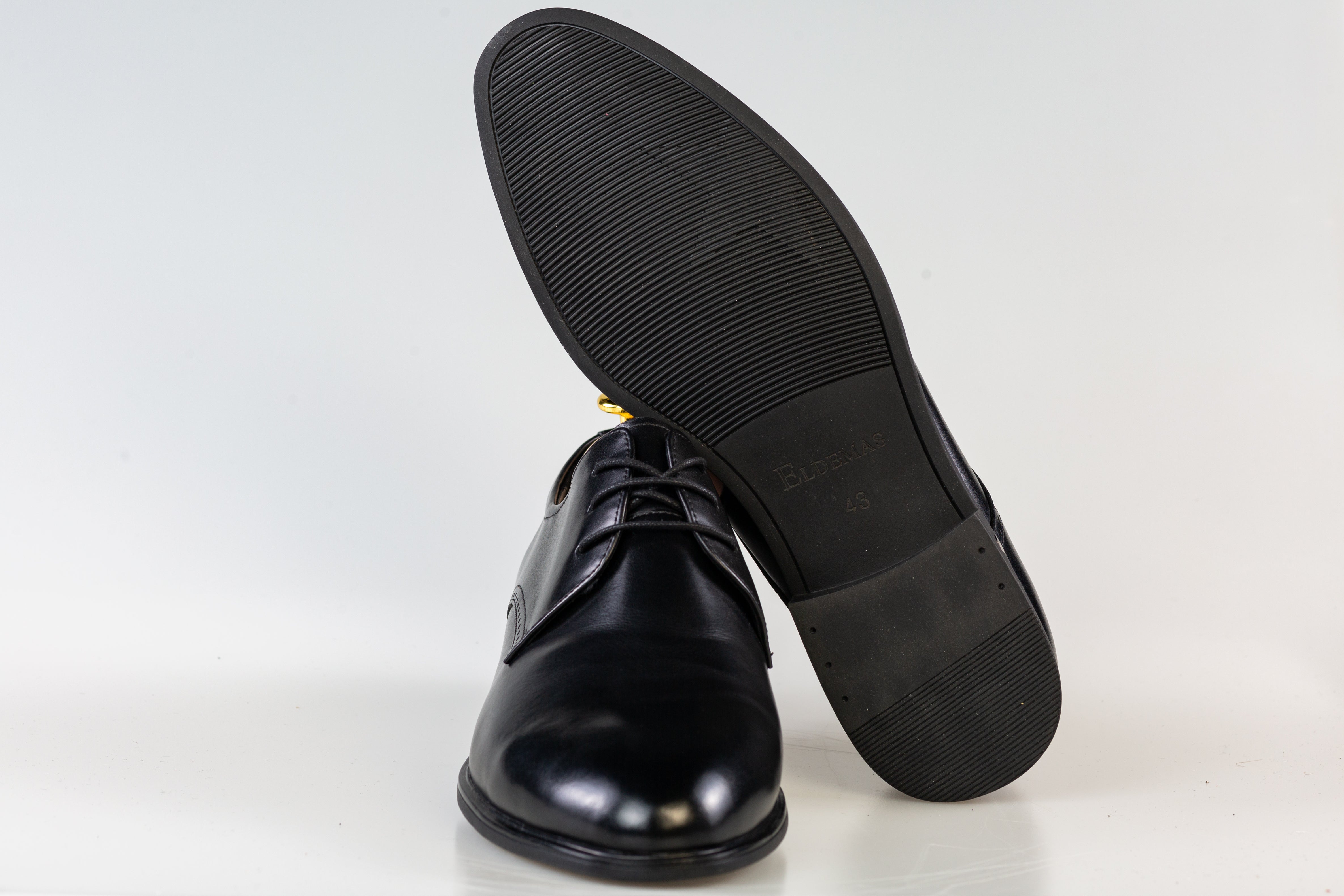 Pantofi barbati eleganti piele naturala 066-020 negru