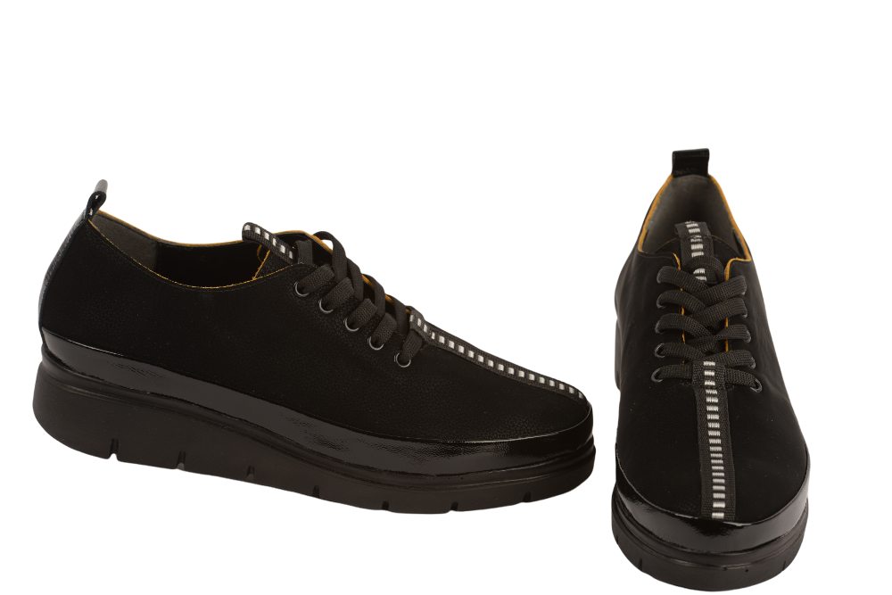 Women's casual shoes made of genuine leather PERLA 1237 black velour